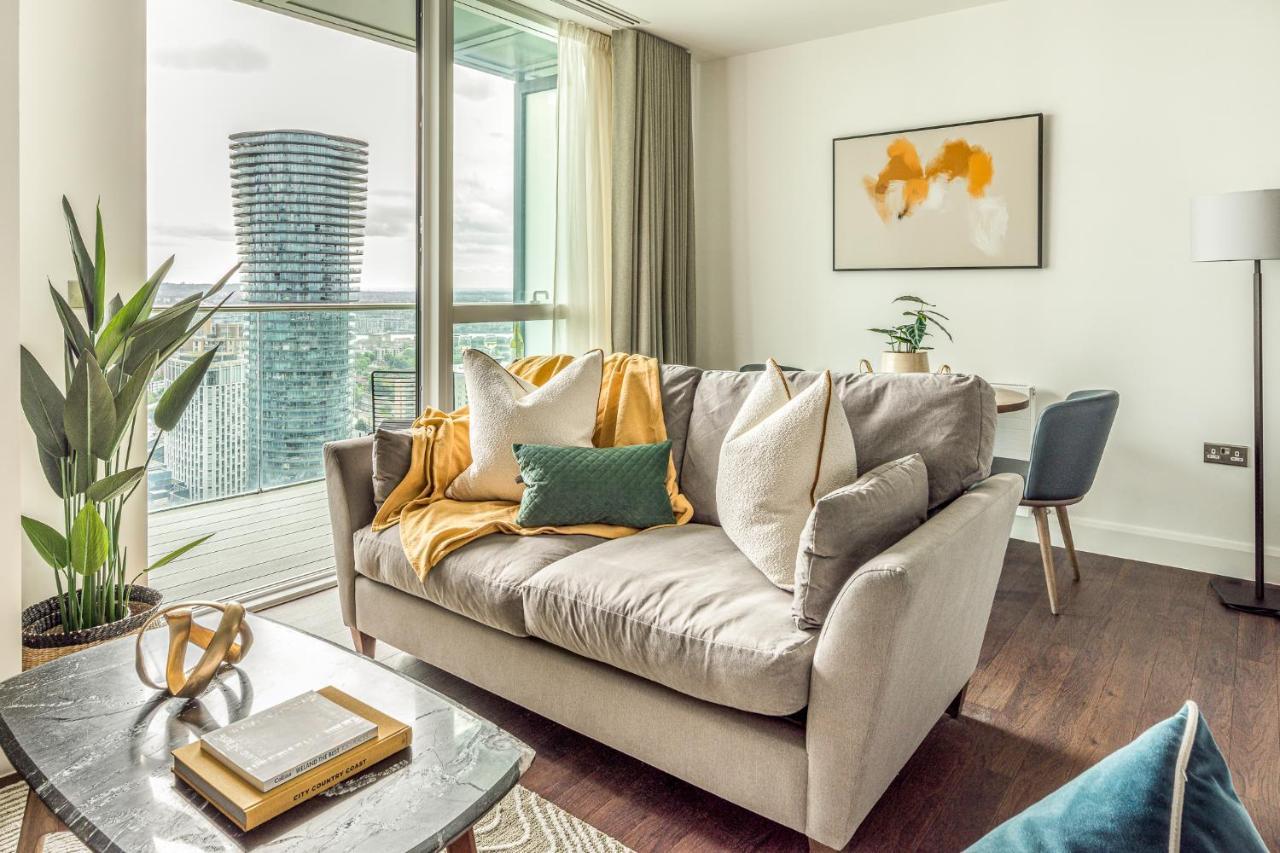 Urban Rest Canary Wharf Apartments لندن المظهر الخارجي الصورة